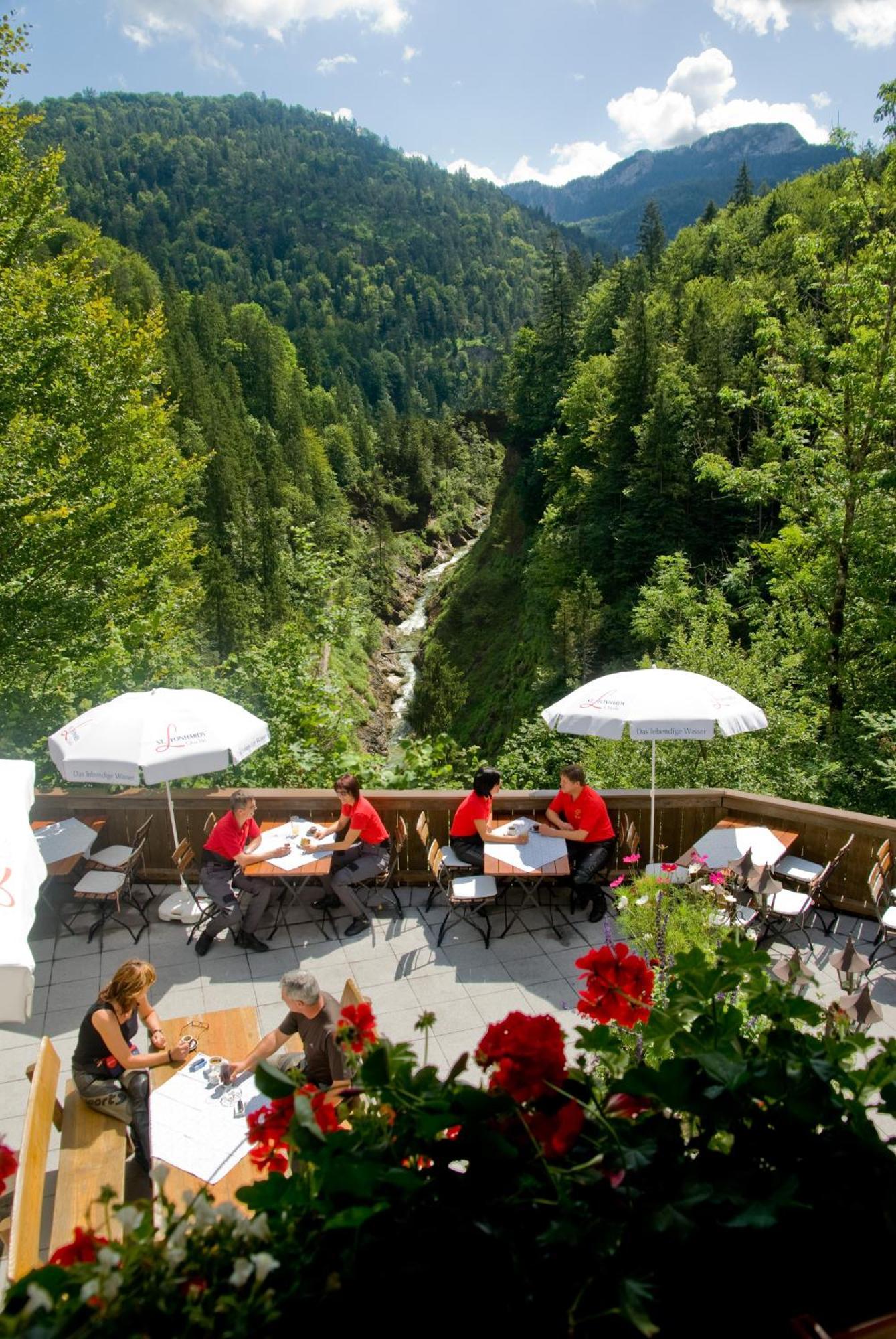 Hotel-Gasthof Mauthaeusl Schneizlreuth Buitenkant foto